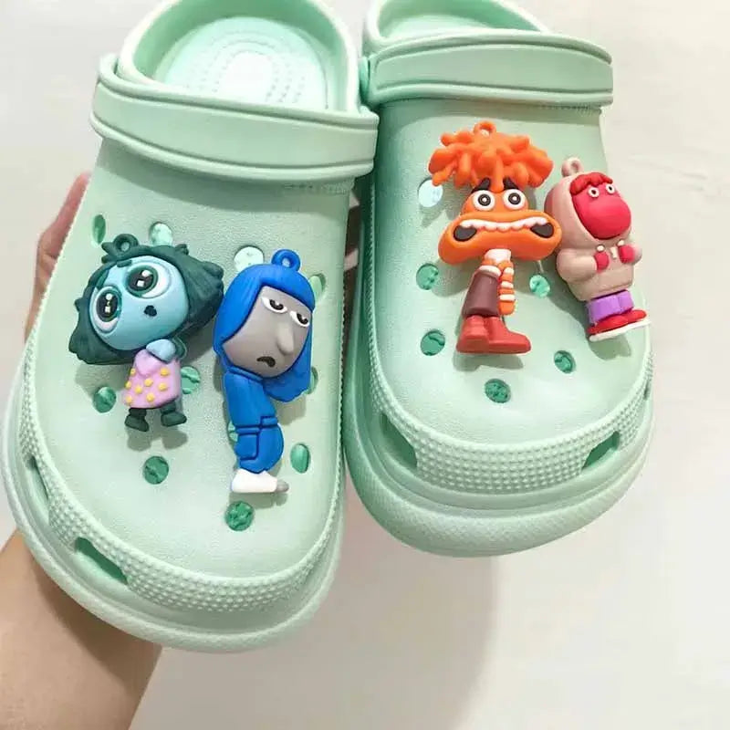 マスコット Pingentes Crocs Divertidamente