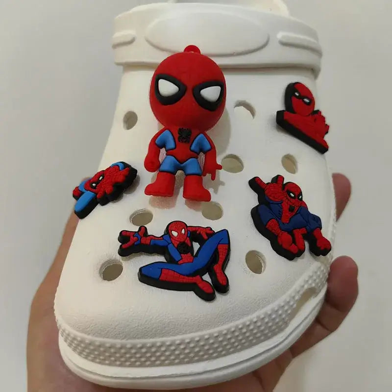 Pingentes Crocs Homem-Aranha Raizza Kids