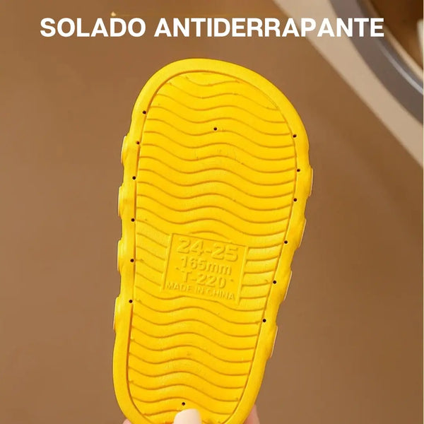 Chinelo-Infantil-Pokemon-Pikachu-Raizza-Kids