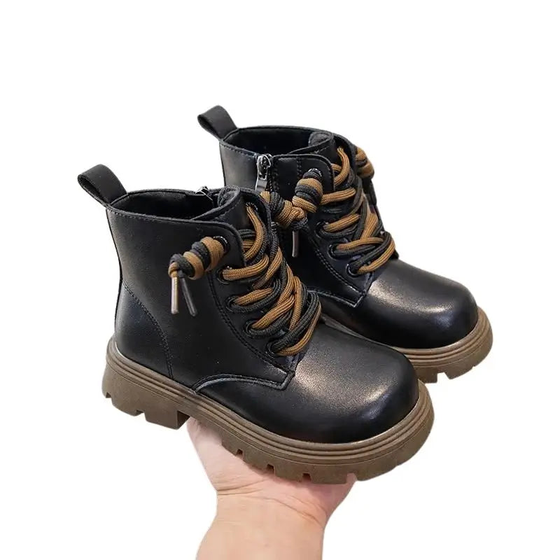 Bota Infantil Feminina Cano Curto de Couro Preto - Raizza Kids