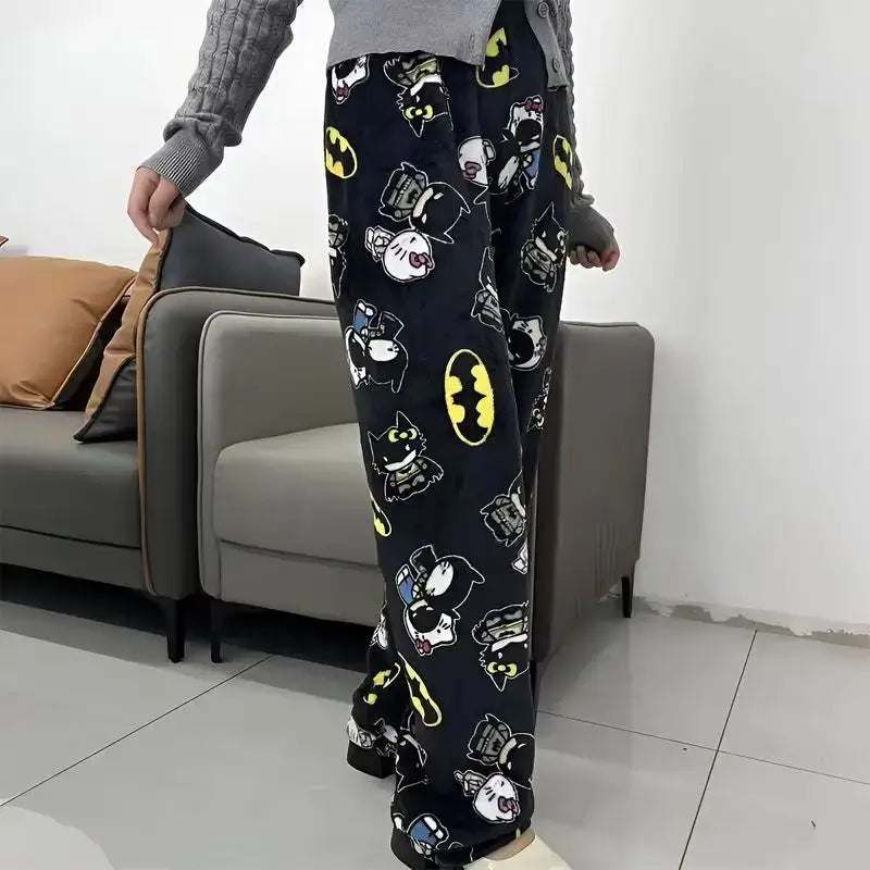 Calça_Pijama_Batman_e_Hello_Kitty_To_Com_Sono_Pijamas