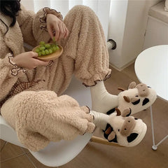 Pantufa Feminina Estampa de Vaca To Com Sono Pijamas