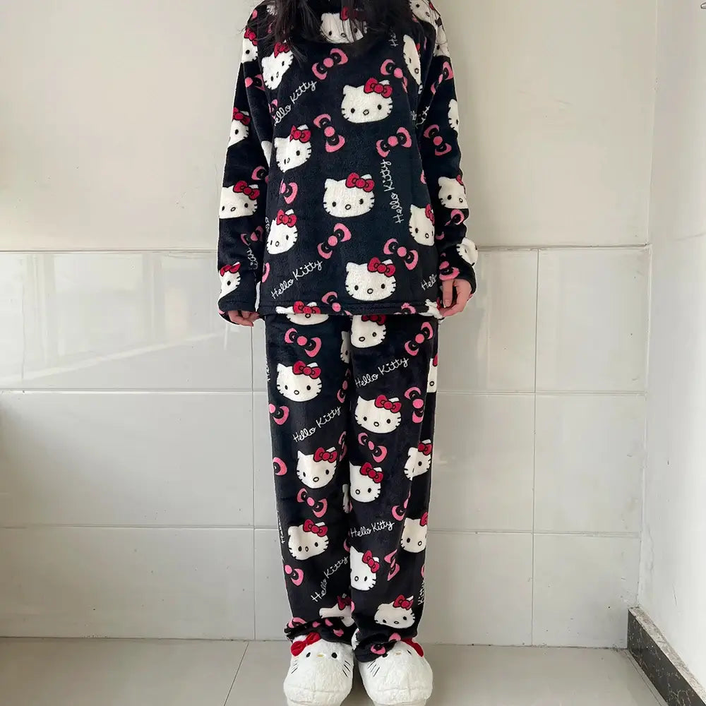 Pijama Feminino Hello Kitty Peluciado Conjunto  Raizza Kids
