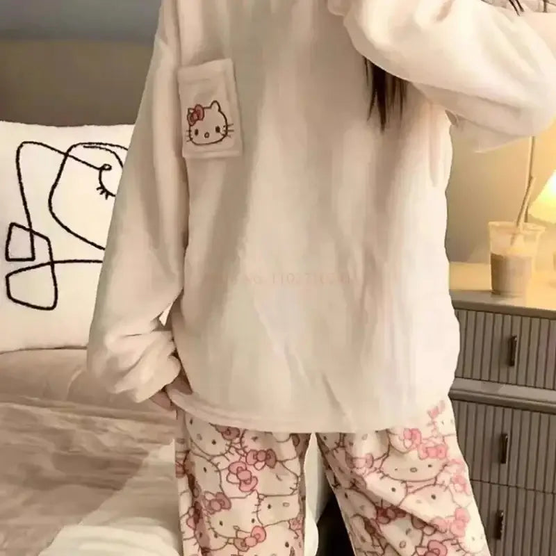 Pijama Feminino Hello Kitty Peluciado To Com Sono Pijamas