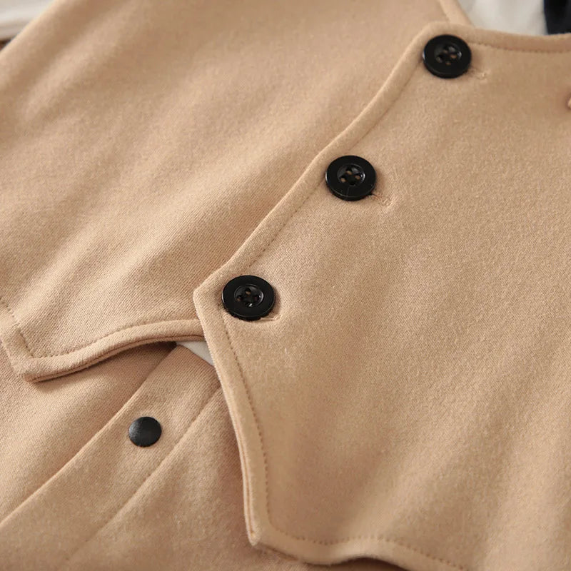 Macacão Bebê Gentleman Cáqui em Algodão detalhe 5 Raizza Kids