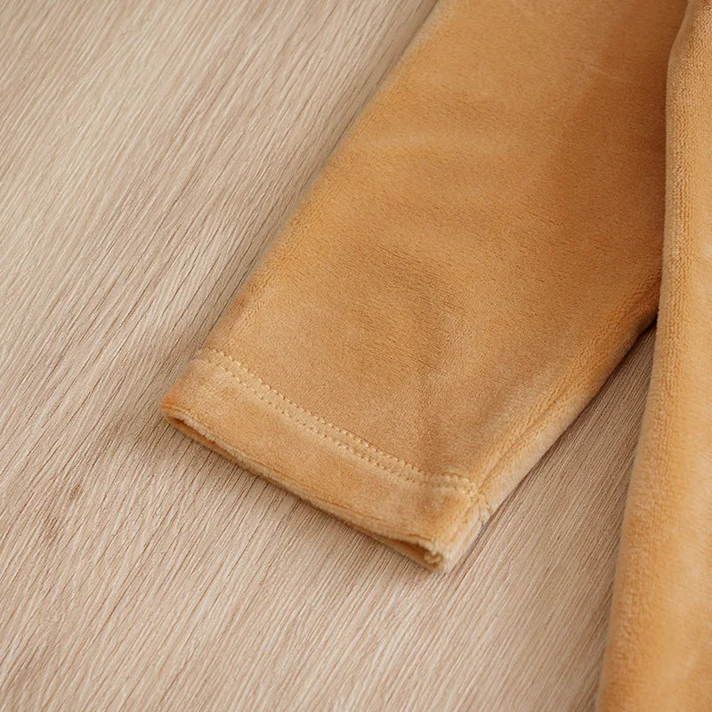 Macacão Bebê Inverno Coala Peluciado detalhe 5 Raizza Kids