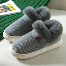 Pantufa de Inverno Peluciada Adulto cor Cinza tamanho 40-41 Raizza Kids
