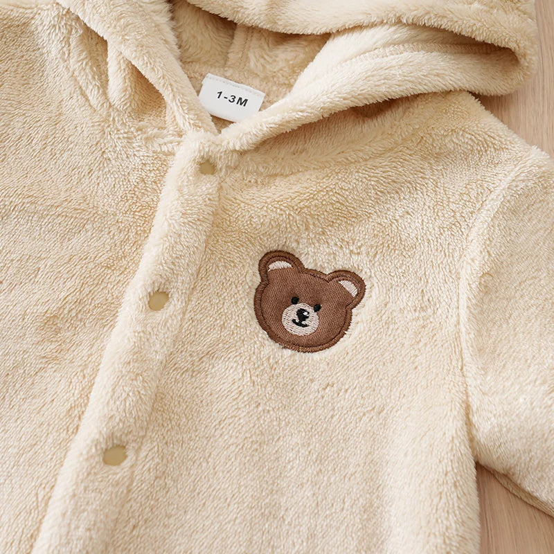 Macacão Bebê Inverno Urso Bege com Capuz detalhe 4 Raizza Kids