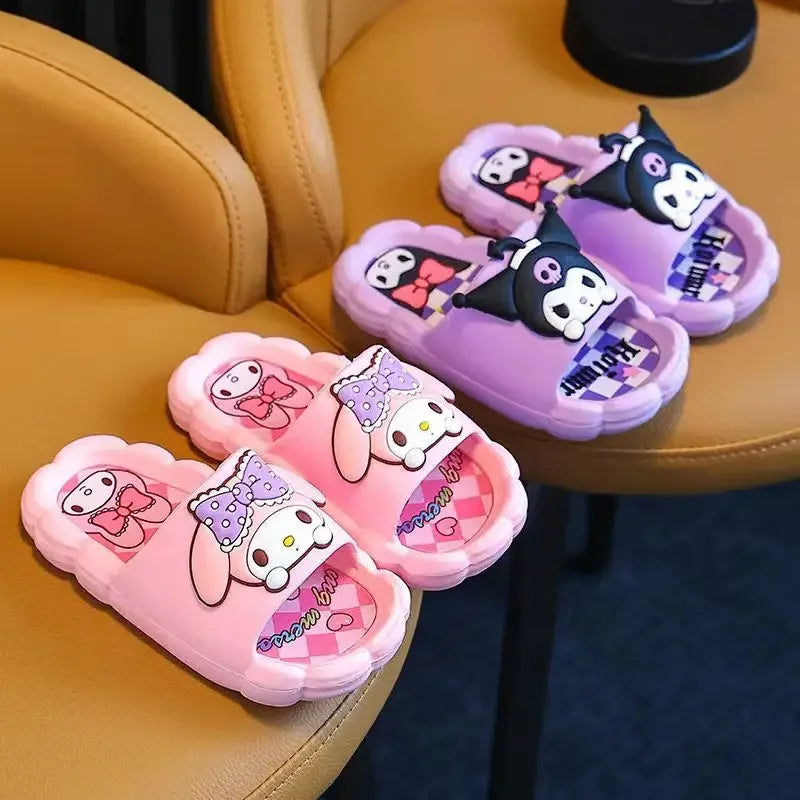 Chinelo Nuvem Kuromi