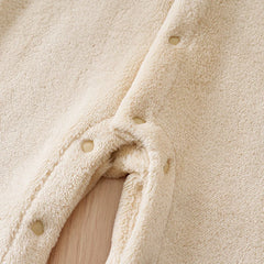 Macacão Bebê Inverno Urso Bege com Capuz detalhe 5 Raizza Kids