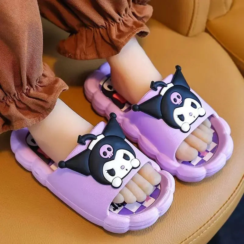 Chinelo Nuvem Kuromi
