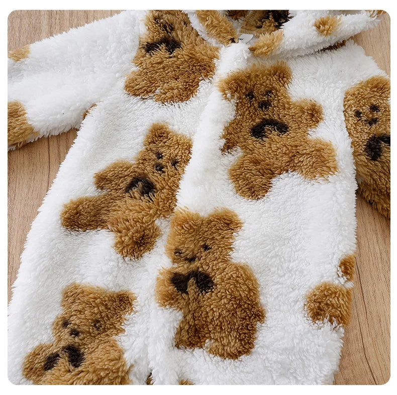 Macacão Bebê Inverno Urso Branco detalhe 10 Raizza Kids