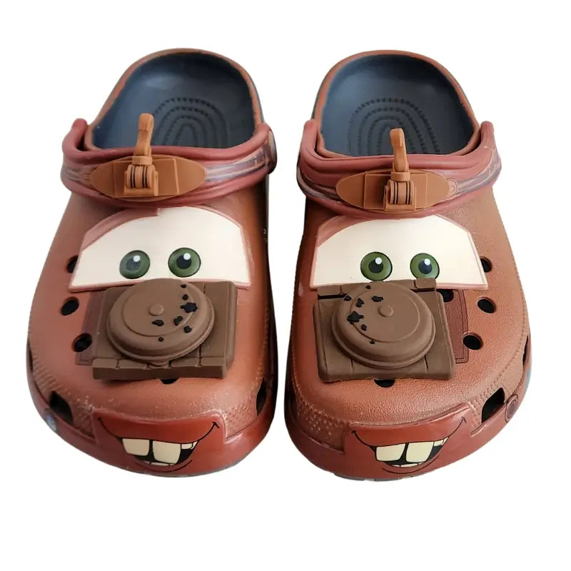 Sandalia_Clog_Mater_Carros_Relampago_McQueen_Raizza_Kids