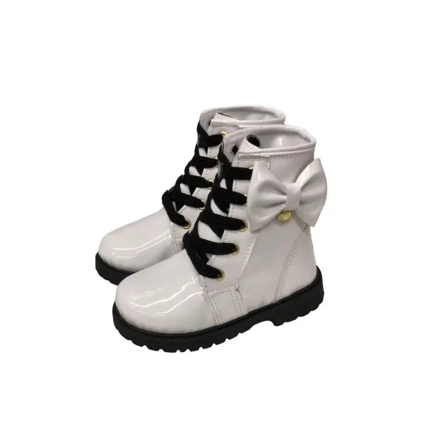 Bota Tratorada Branco Infantil Verniz Feminina  - Raizza Kids