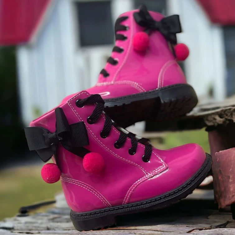 Bota Coturno Infantil Verniz Rosa com Laço e Pompom - Raizza Kids