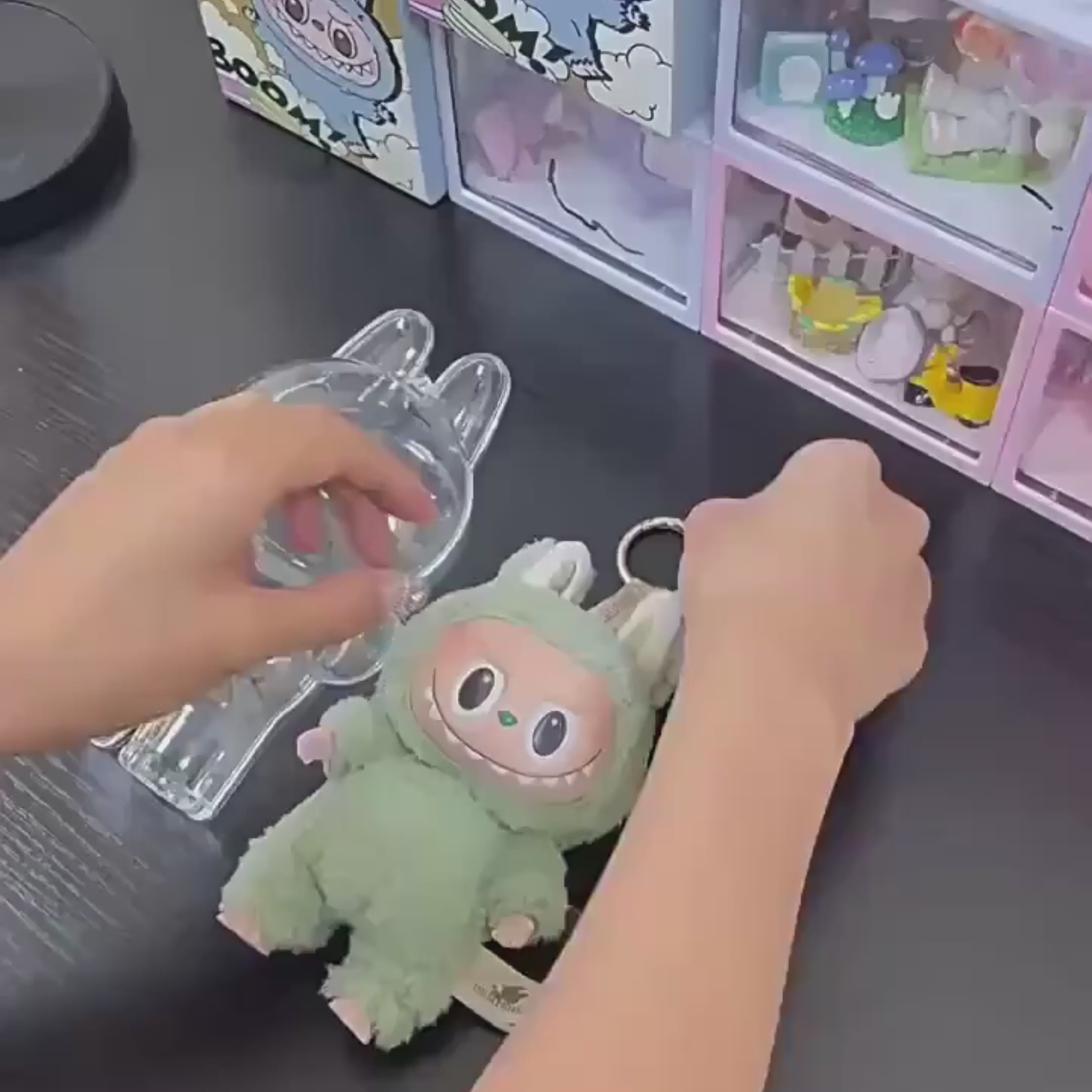 Labubu Capa de Proteção
