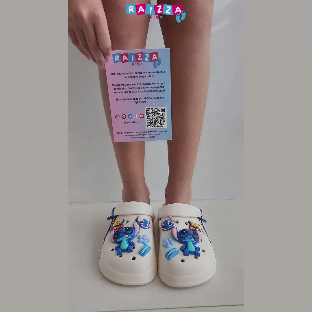 Sandália Stitch