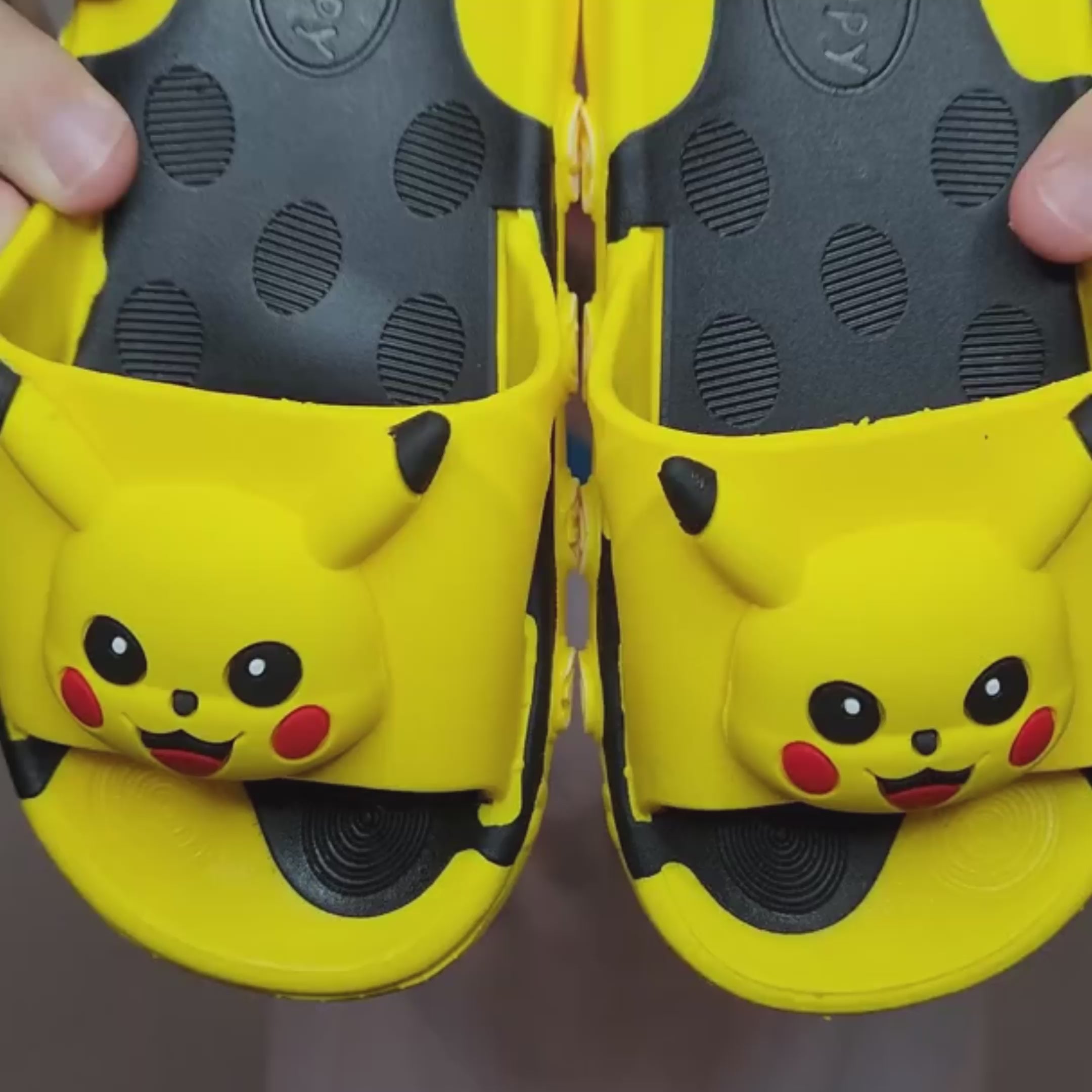 Chinelo Infantil Pokemon Pikachu